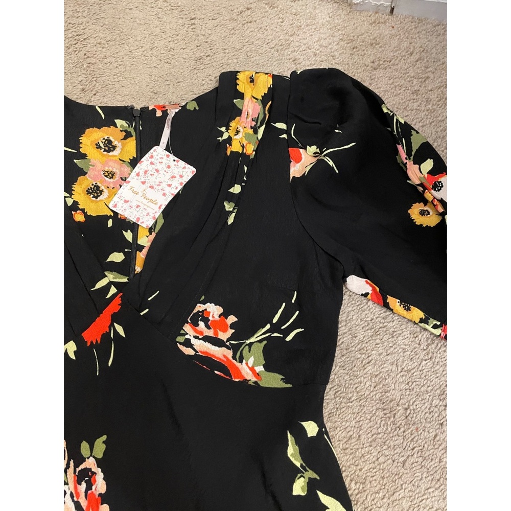 2/$25 ✨Free People NWT Neon Garden Mini Dress 0 - Picture 7 of 7